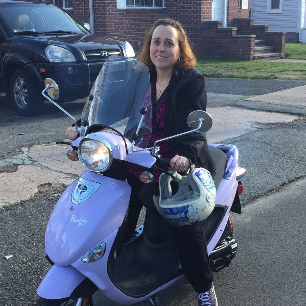Meet your Posher, Pia